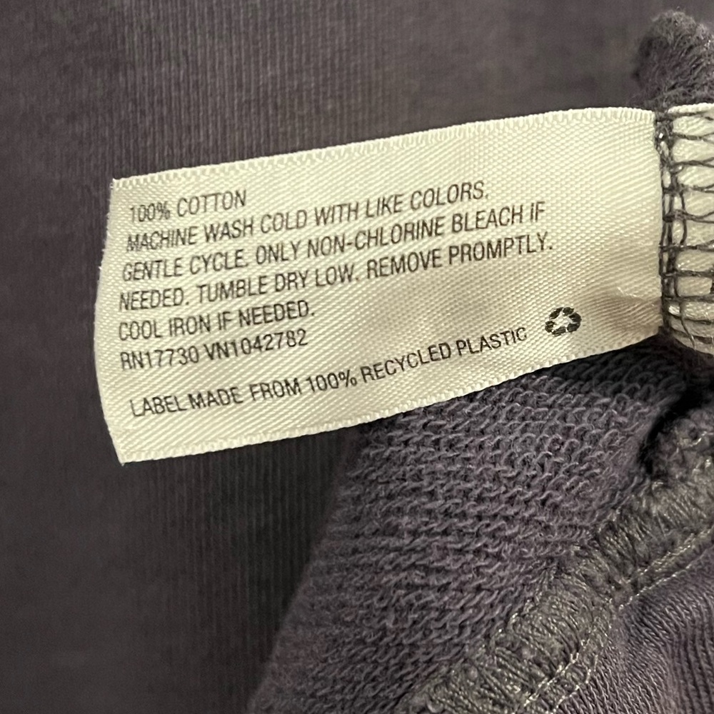 Universal Thread Sweater - Picture 8 of 9